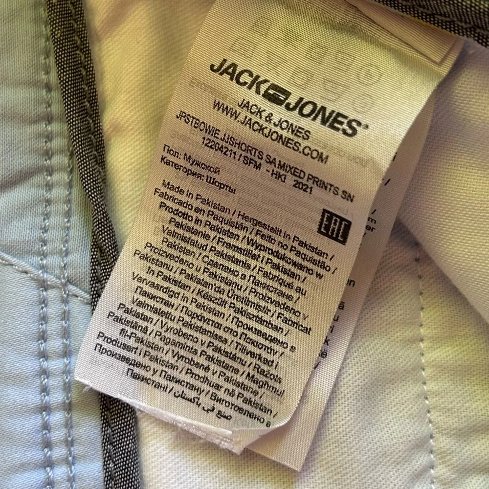 🩵🍋 NWT, Jack&Jones light blue shorts, size S - Picture 7 of 7
